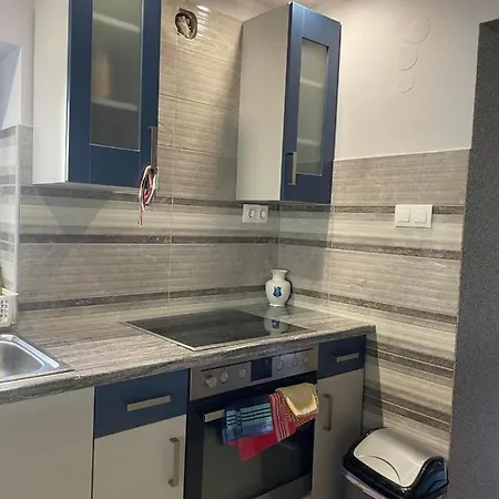 度假居 Kovacs Kunfeherto